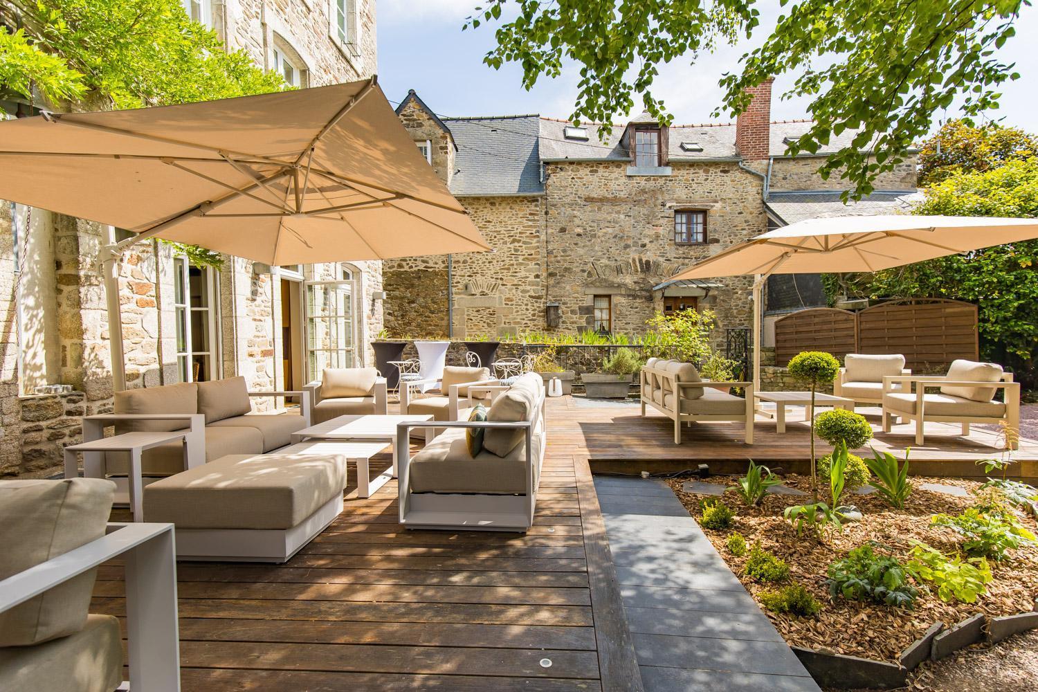 Le D'avaugour Hotel