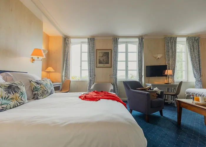 Hotel Le D\'Avaugour
