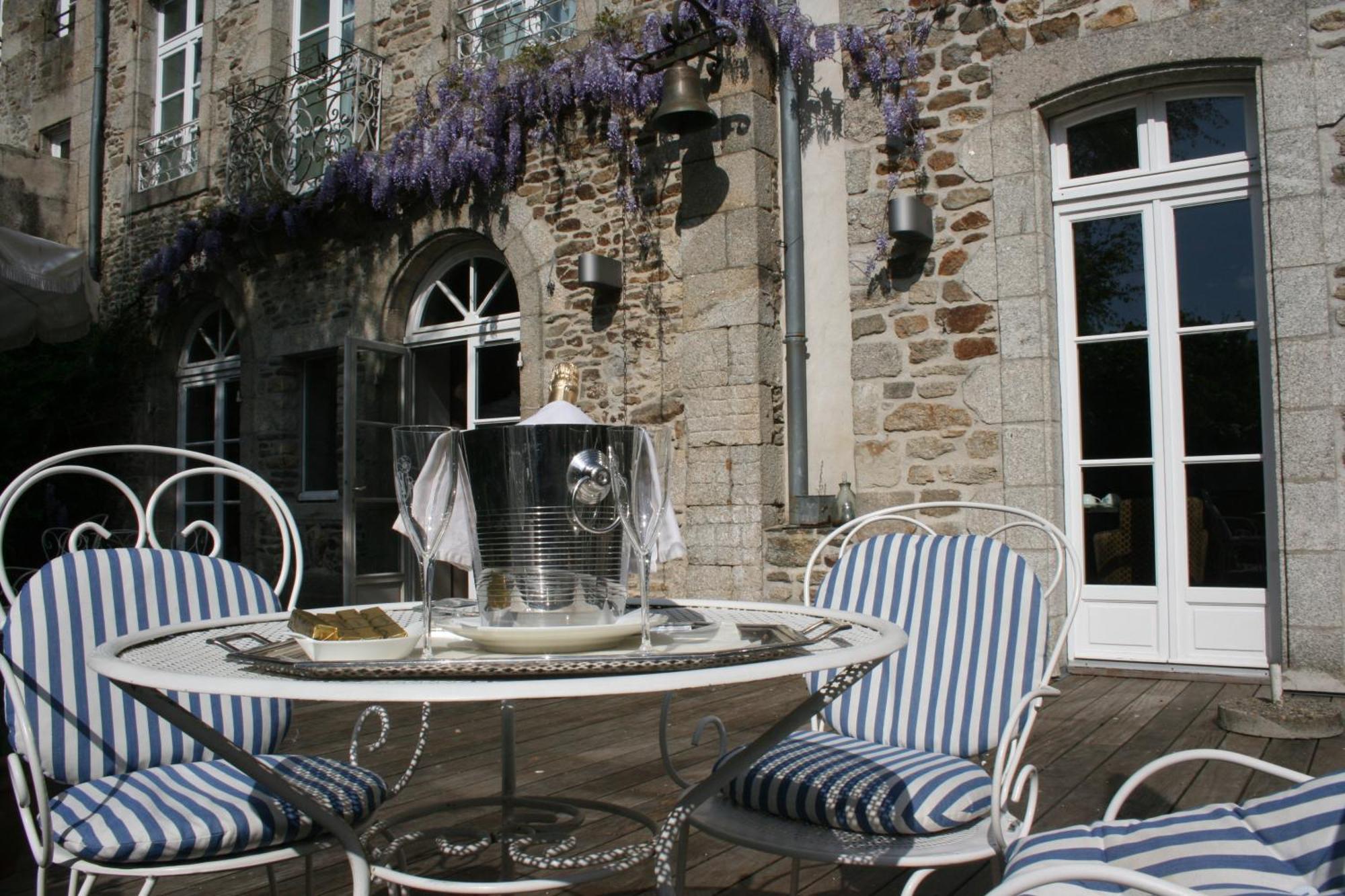 Le D'avaugour 3* Dinan