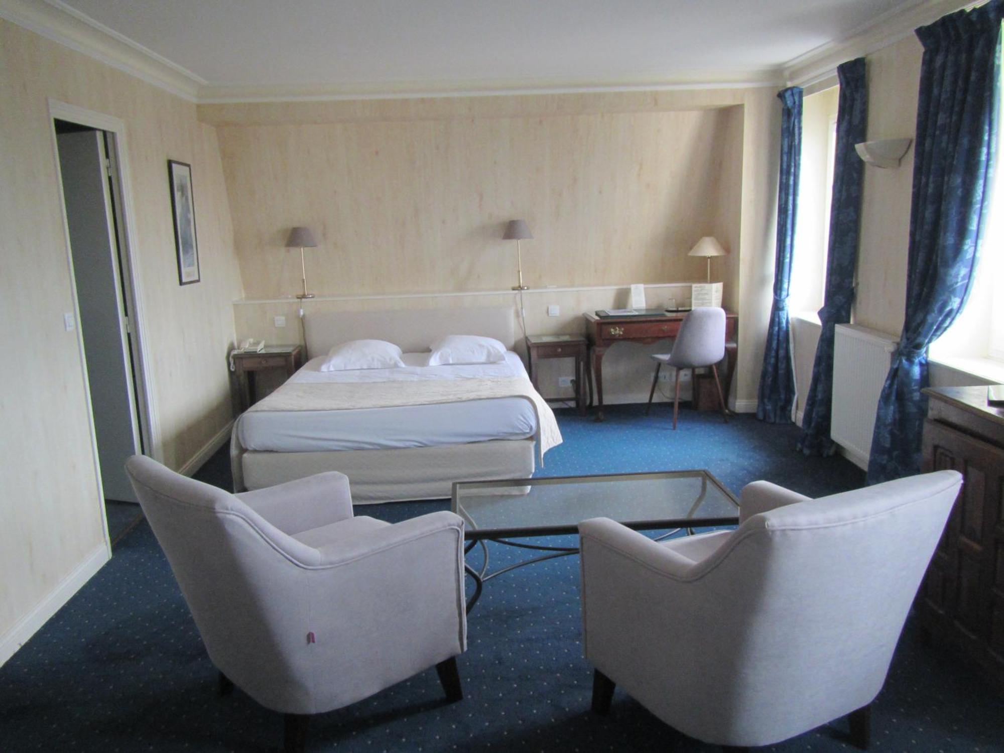 Le D'avaugour Hotel Dinan